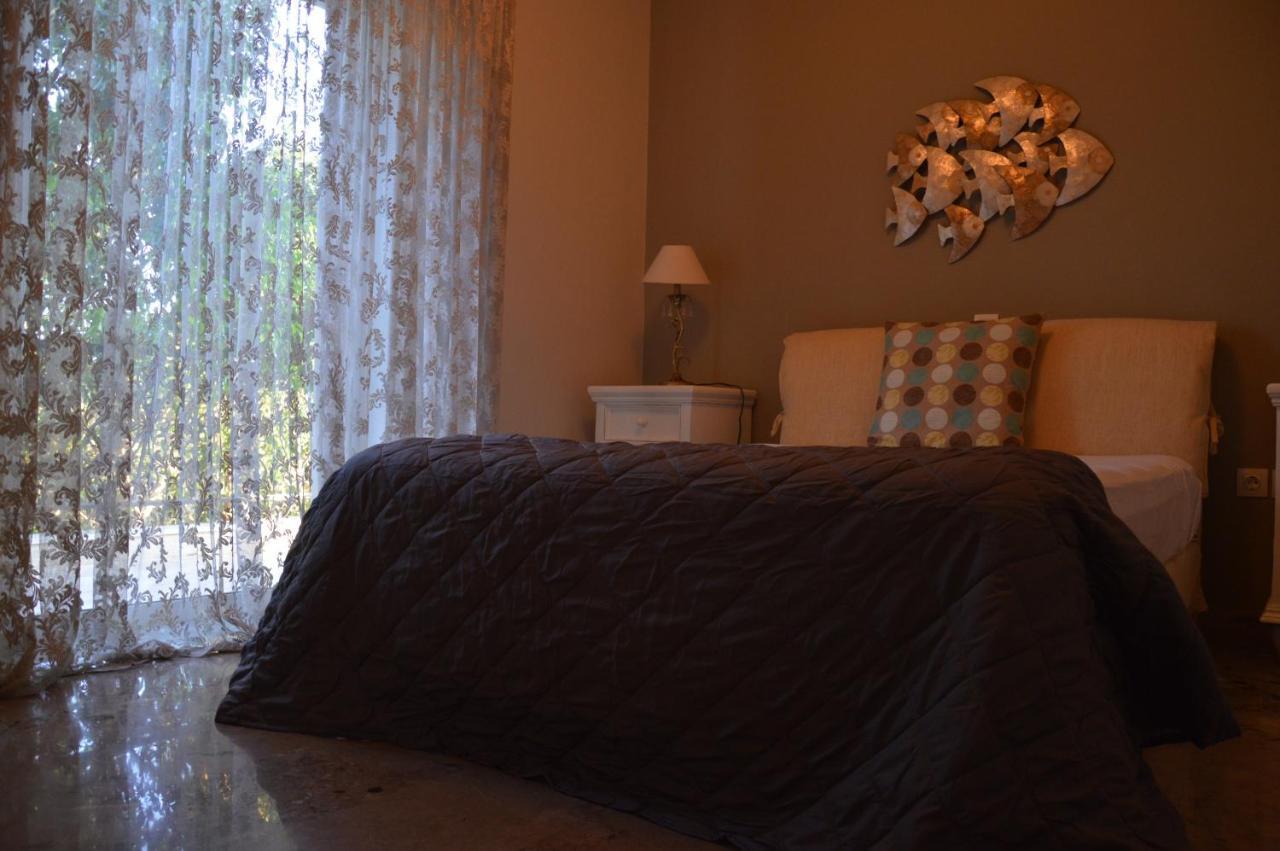 Ammos Luxury Suites Elia  Esterno foto